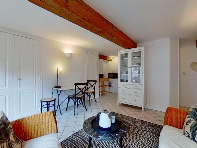 Location 19 rue président Edouard Herriot Lyon 69001 T2 Meublé 850 €CC Plusse