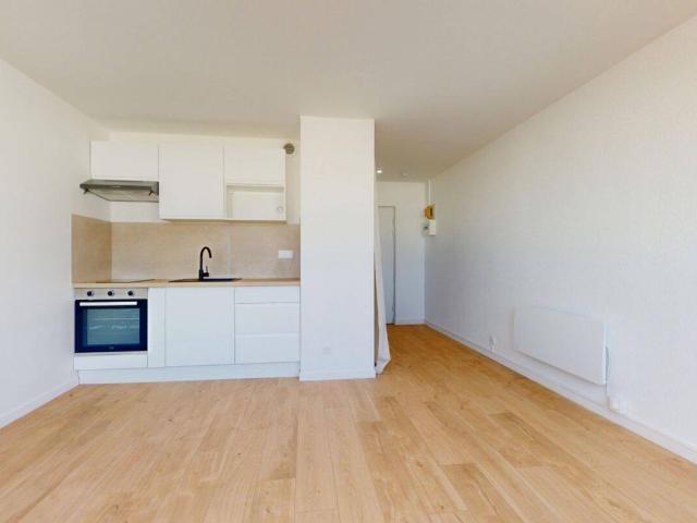 Location 23.77m²