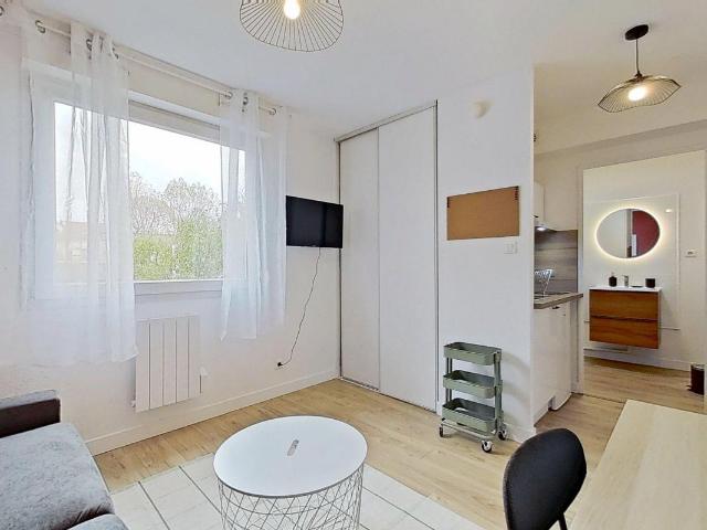 Location 25 rue Henri Pensier Lyon 69008 T1 Meublé 640 €CC Plusse