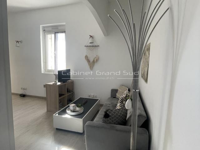Location 2 pieces de 35m2 à Lunel