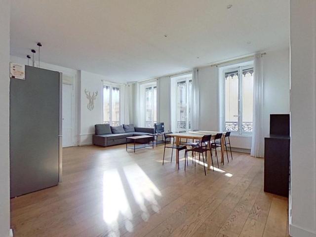 Location 37 rue Paul Chenavard Lyon 69001 T3 Meublé 1400 €CC Plusse