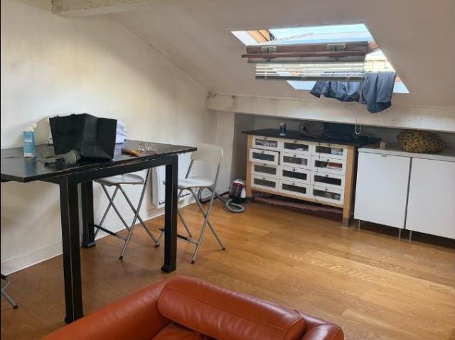 Location 3 pièces meublée de 100 m² à Courbevoie