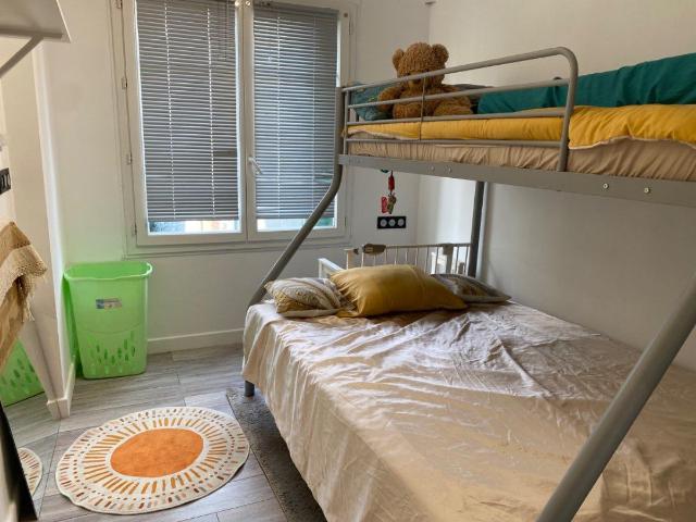 Location 3 pièces meublée de 50 m² à Marseille