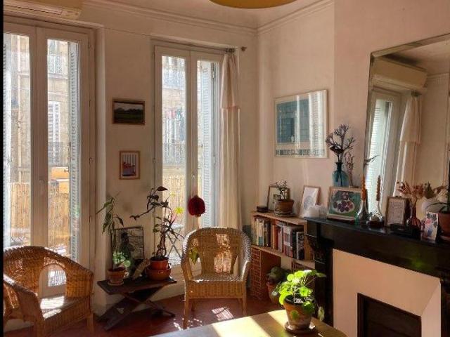 location 3 pièces meublée de 65 m² à Marseille