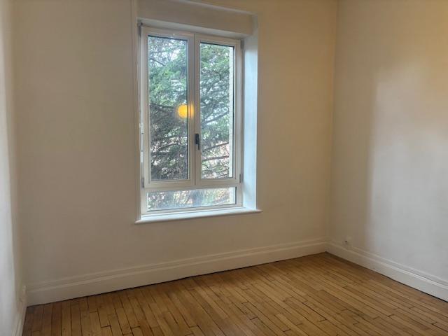 location t3 54 m² nancy 54000