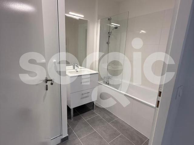 location t3 60 m² lille 59800