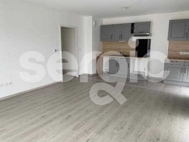 location t3 61 m² bezannes 51430