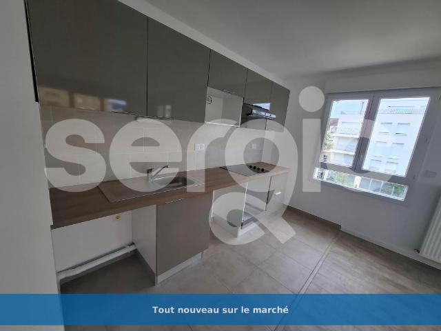 location t3 62 m² grigny 91350