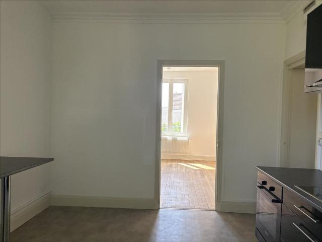 location t3 65 m² saint max 54130