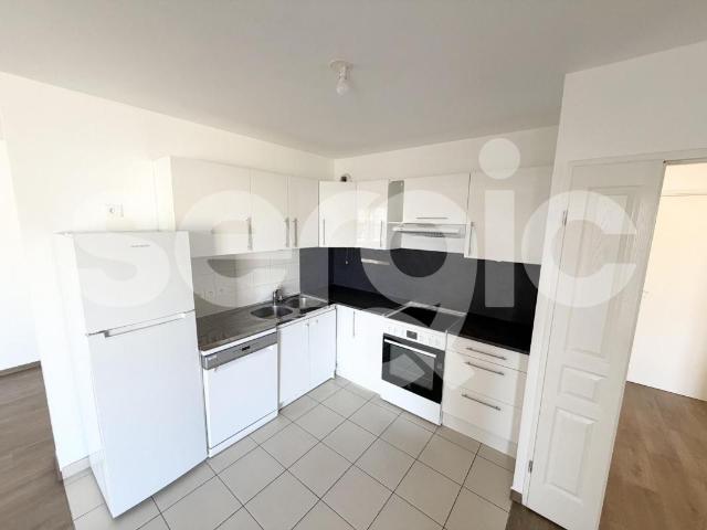 location t3 66 m² orsay 91400