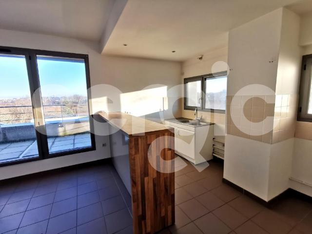 location t3 70 m² amiens 80090