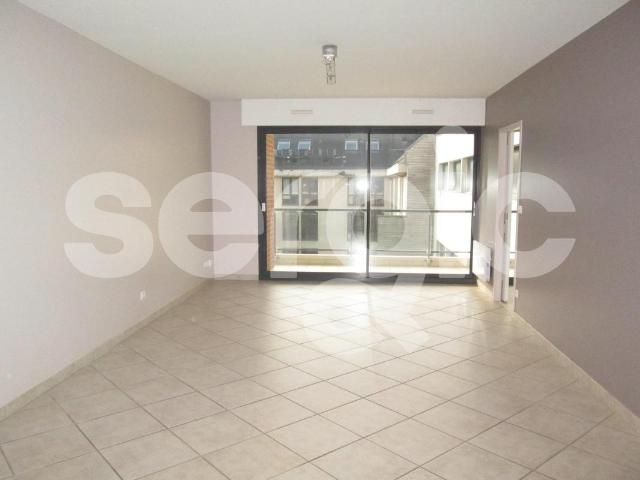 location t3 78 m² amiens 80000
