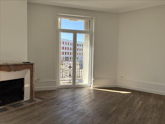 location t3 95 m² nancy 54000