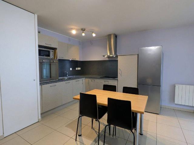 Location T3 meublé 64m² Lyon 7