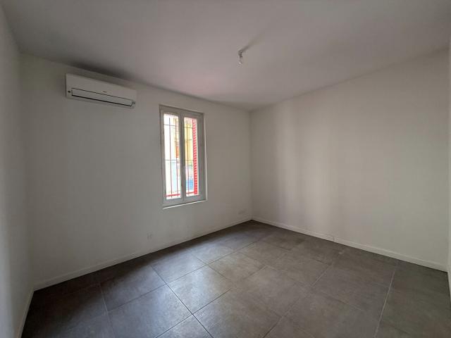 location T3 refait a neuf en RDC