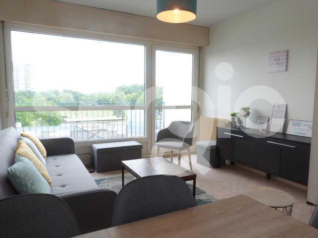 location t1 11 m² angers 49000