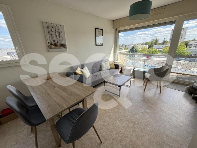 location t1 11 m² angers 49000
