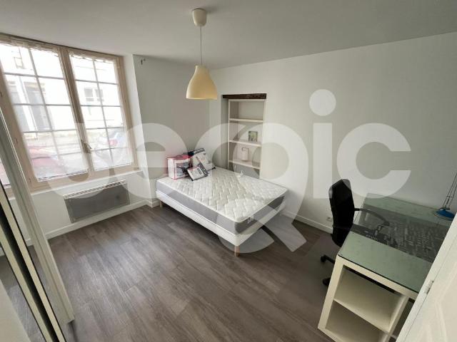 location t1 18 m² angers 49000