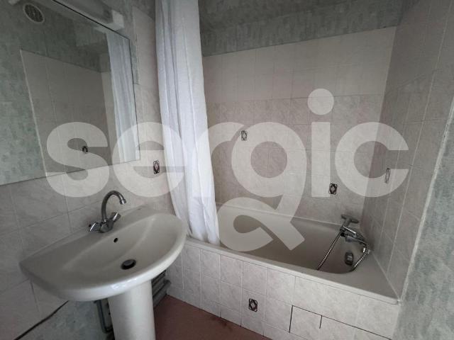 location t1 24 m² olivet 45160