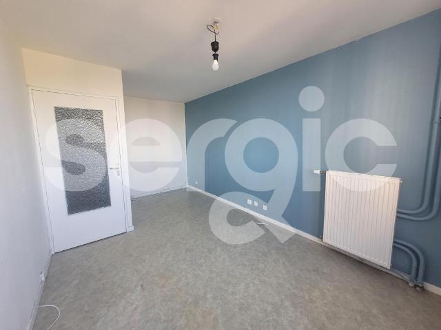 location t1 32 m² mons en baroeul 59370