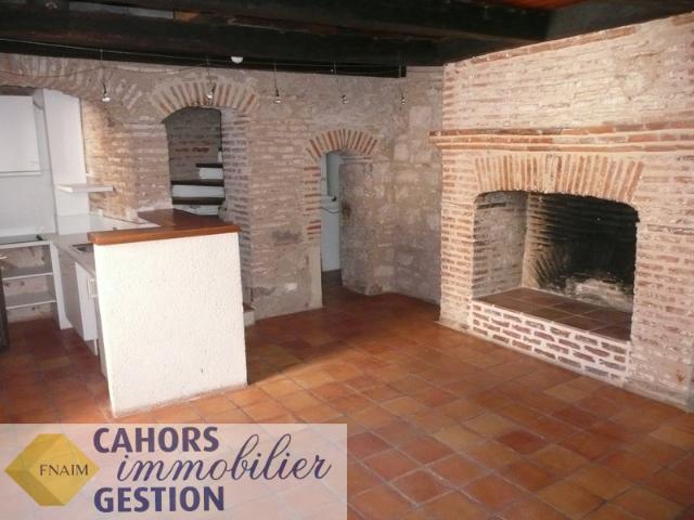 Location T1 AVEC MEZZANINE CŒUR DE VILLE CAHORS | CAHORS IMMOBILIER GESTION