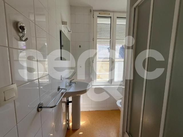 location t1 bis 20 m² angers 49100
