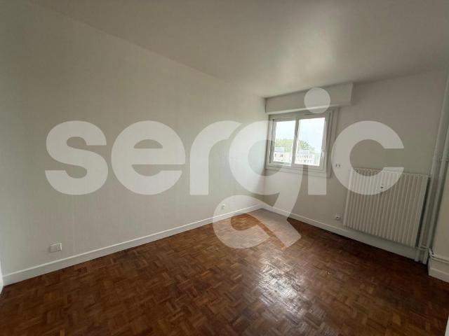 location t1 bis 56 m² reims 51100