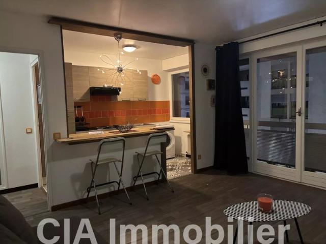 Location T1 meublé – Centre ville d’Annemasse – Balcon & stationnement privatif