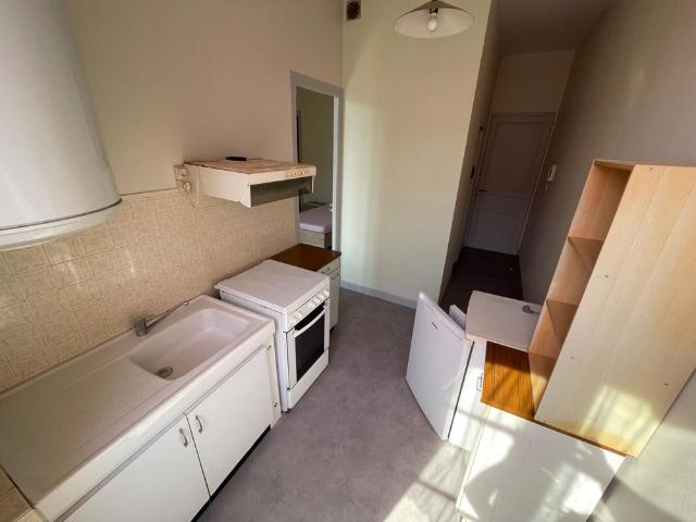 LOCATION T1 MEUBLÉ – QUARTIER SAINTE ANNE