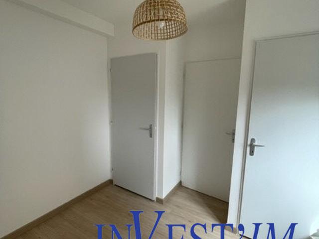 LOCATION T1 SAINT GENIS LAVAL