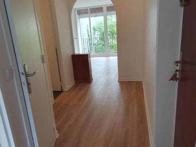 location t2 43 m² nanterre 92000