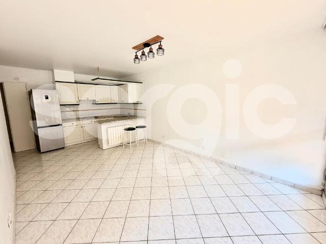 location t2 43 m² bethune 62400