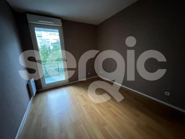 location t2 43 m² lille 59800