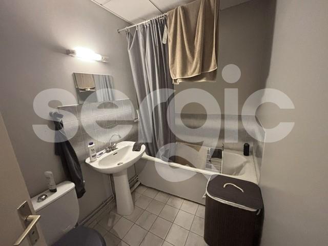 location t2 43 m² salouel 80480