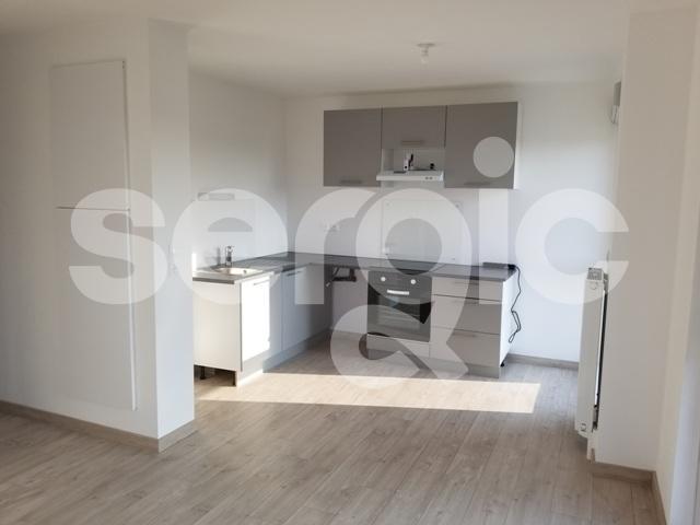 location t2 47 m² valenciennes 59300