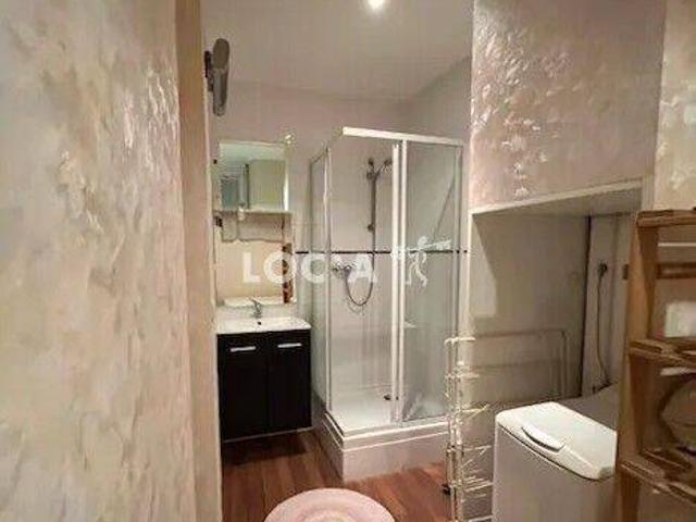Location T2 44 m² à Lyon 7 840 ¤ CC /mois