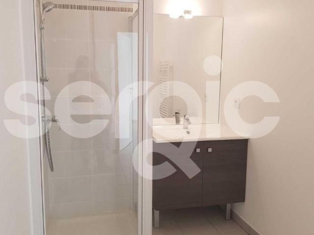 location t2 44 m² bezannes 51430