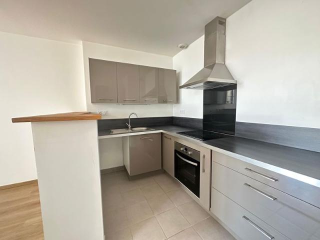 Location T2 45 m² à Saint Palais 550 ¤ CC /mois