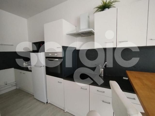 location t2 45 m² amiens 80000