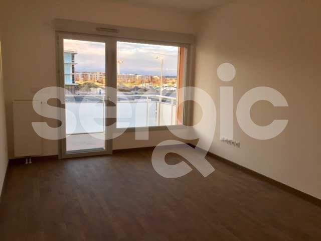 location t2 46 m² bezannes 51430