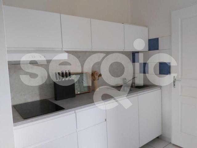 location t2 46 m² bordeaux 33800