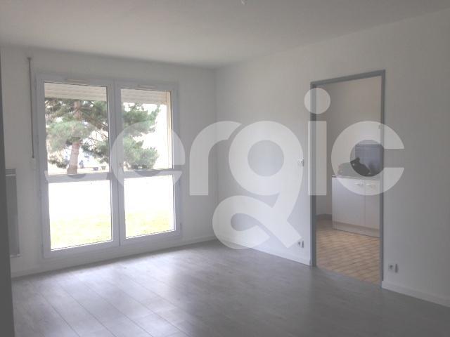 location t2 46 m² compiegne 60200