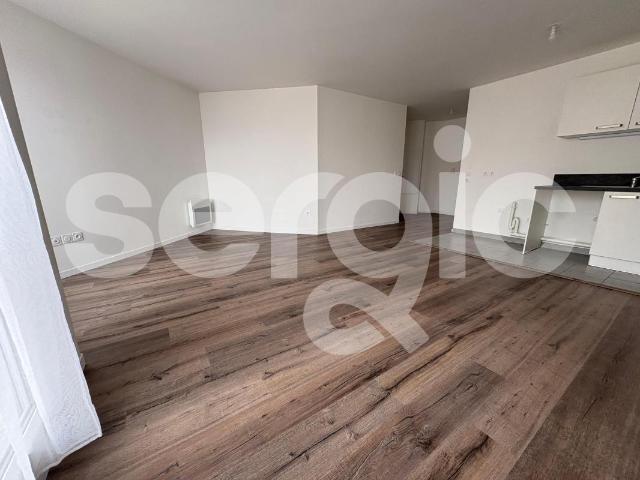 location t2 48 m² chalifert 77144