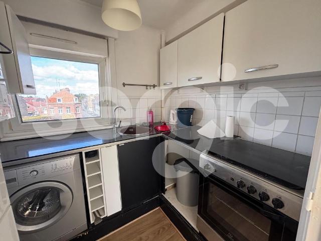 location t2 48 m² la madeleine 59110