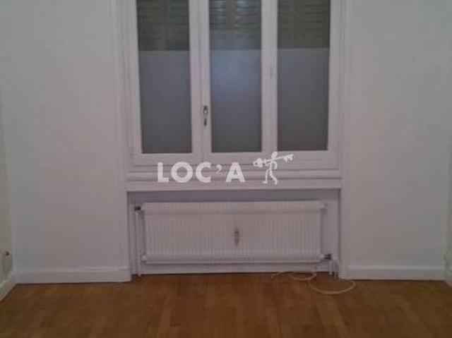 Location T2 49 m² à Lyon 4 915 ¤ CC /mois