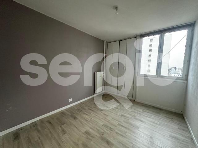 location t2 53 m² mons en baroeul 59370