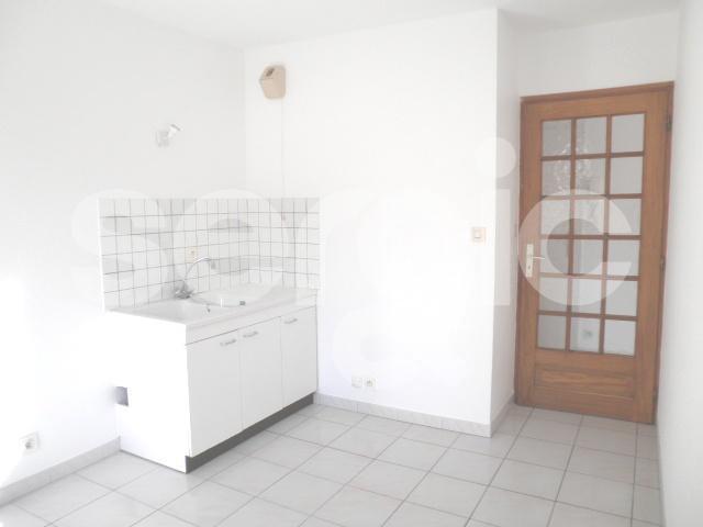 location t2 50 m² reims 51100