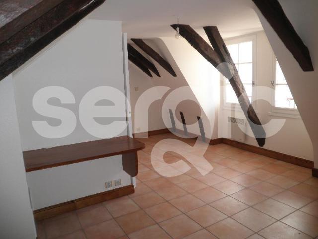 location t2 52 m² angers 49100