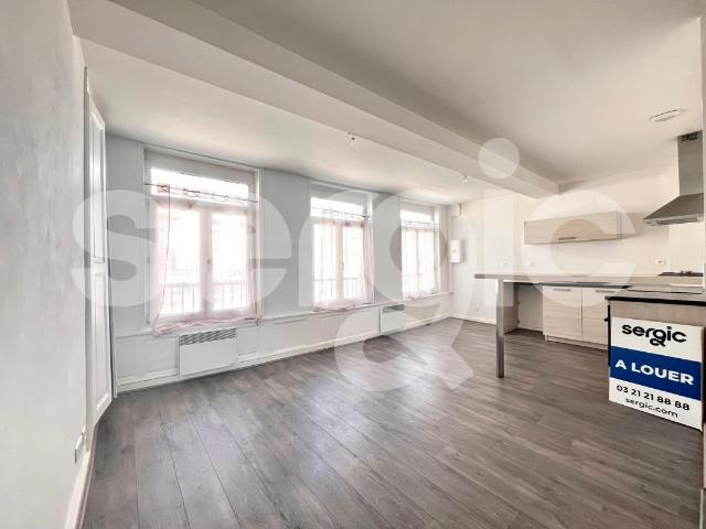 location t2 55 m² arras 62000