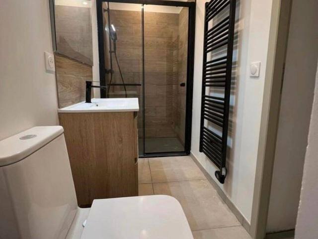 Location T2 55m2 Valensole refait à neuf